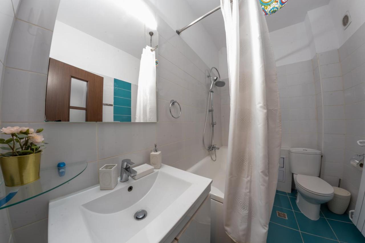 Nottara Theatre Spacious 85Sqm 1Br Ap With Self Check In Bucureşti Ngoại thất bức ảnh